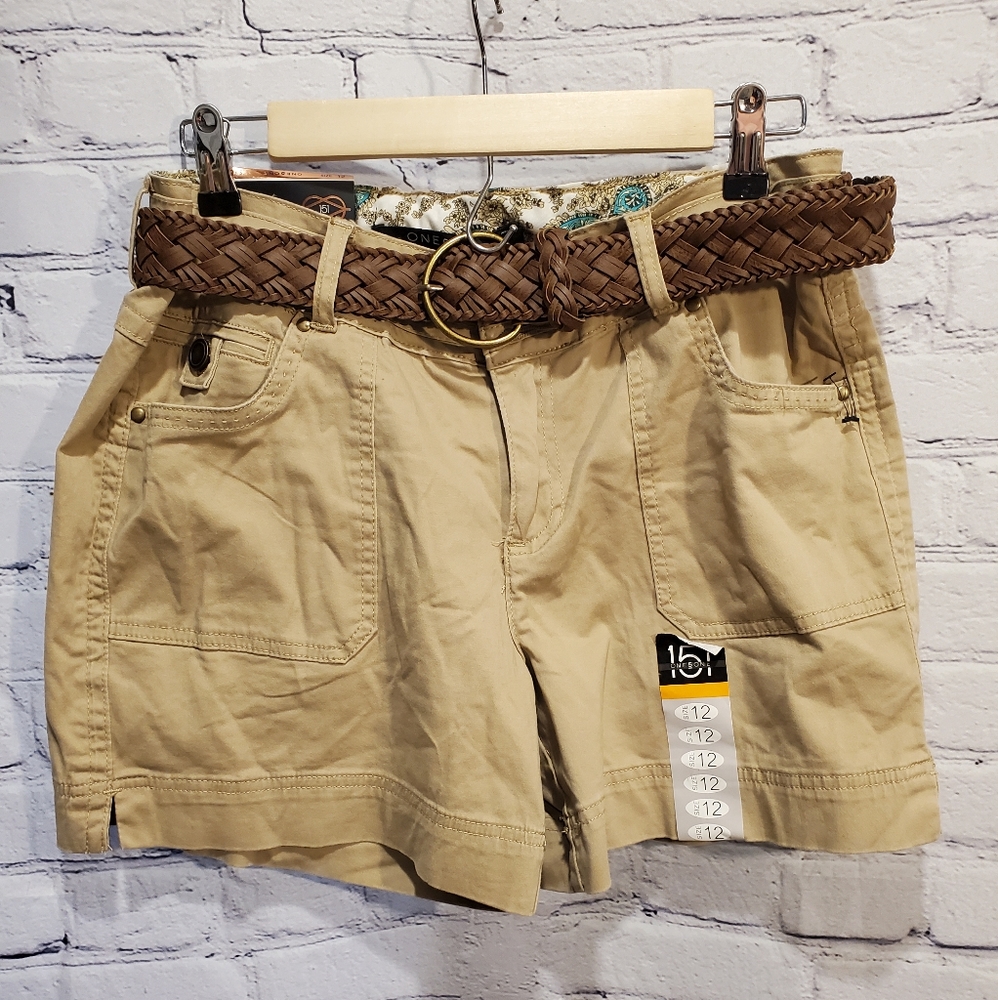 NWT 151 Tan Belted Shorts